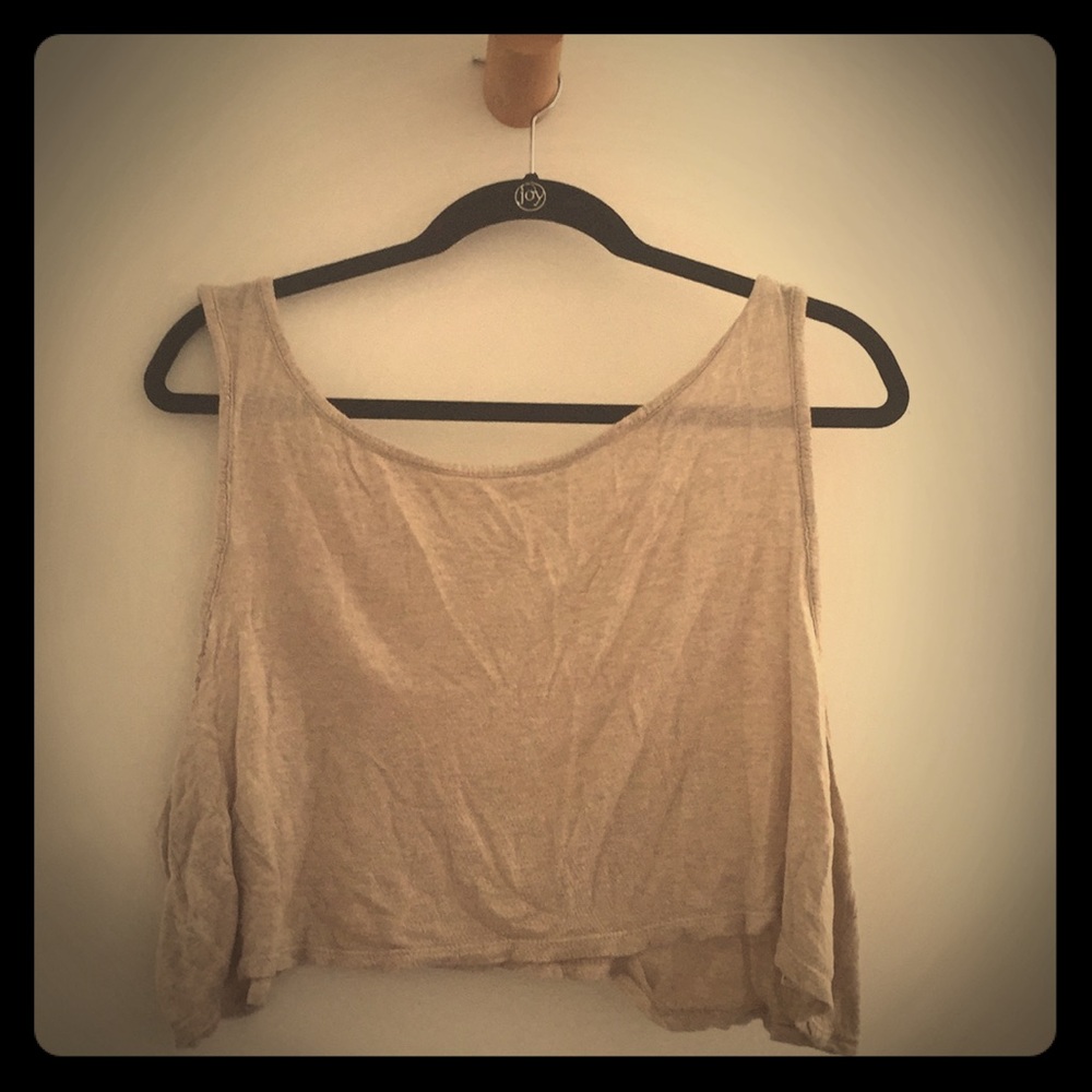 Tan crop tank